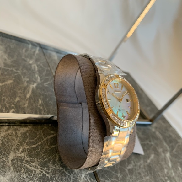 Citizen Watches Womens EW2514-59D Eco-Drive NWT - Picture 4 of 7